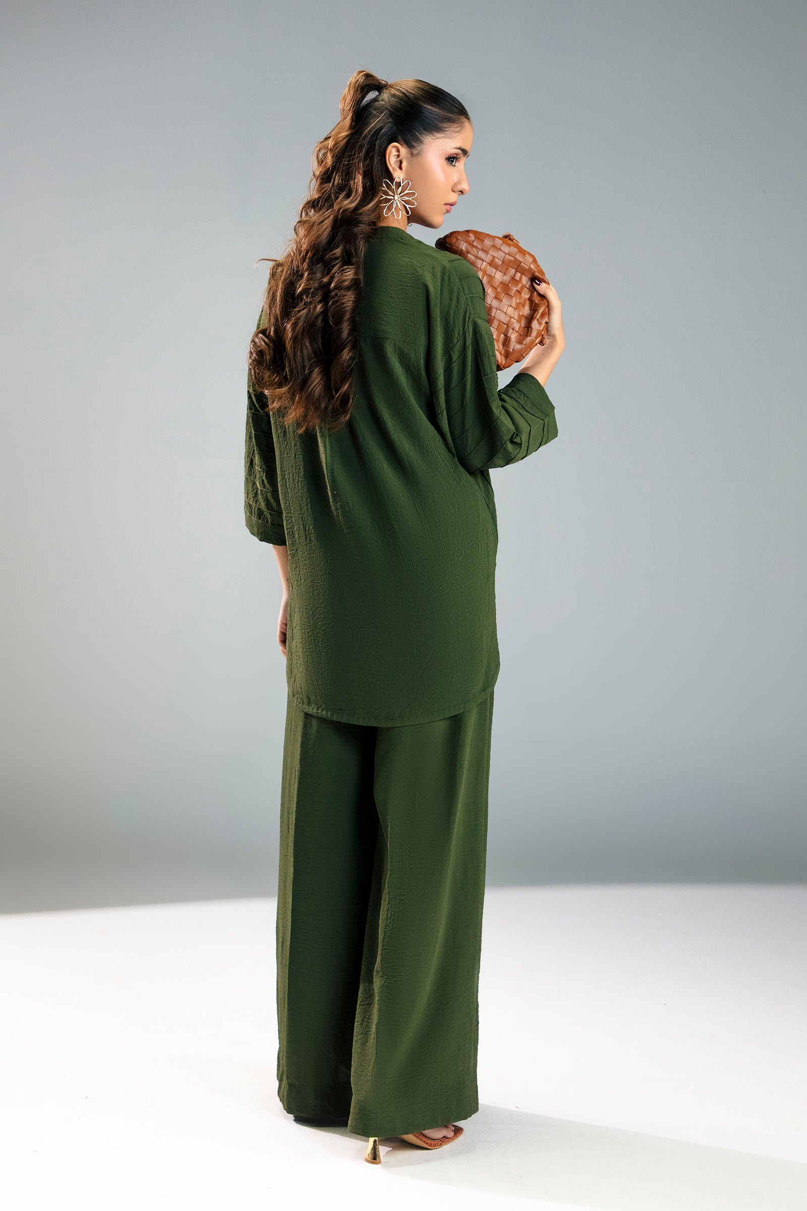 Bow set olive