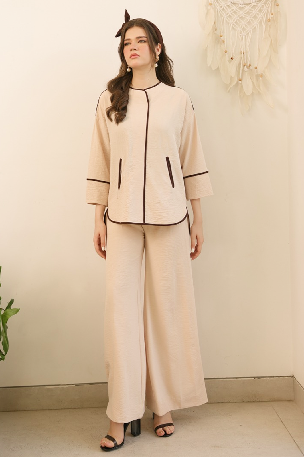 Neutral set